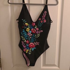 Nanette Lepore one piece swim suit NWT size 6